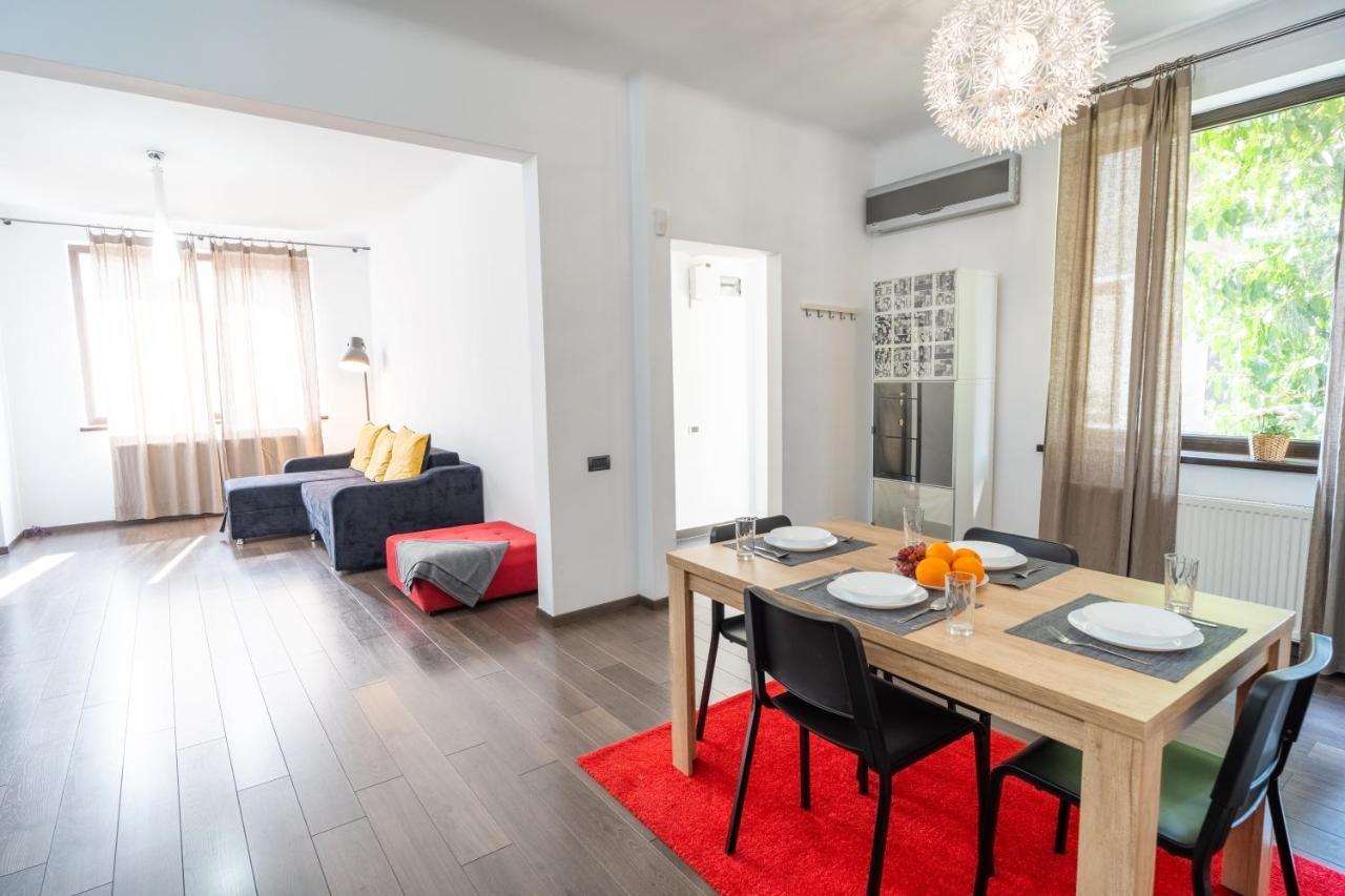 Cozy & Spacious Flat Near Victoriei Square บูคาเรสต์ ภายนอก รูปภาพ